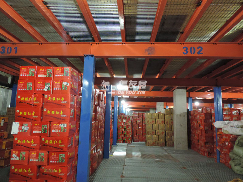 食品厂冷库货架安装案例